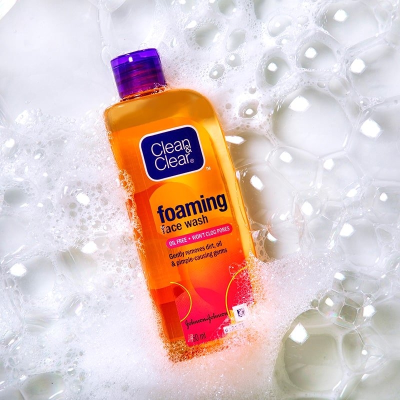 Clean & Clear Foaming Face Wash - 50 g